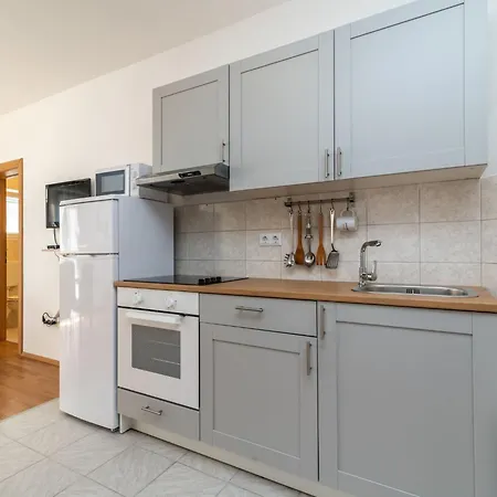 Superior-apartment Mit Einem Schlafzimmer In Strandnaehe By Interhome *
