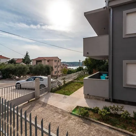 아파트 Superior-apartment Mit Einem Schlafzimmer In Strandnaehe By Interhome *
