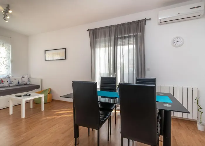 Apartman Superior-apartment Mit Einem Schlafzimmer In Strandnaehe By Interhome