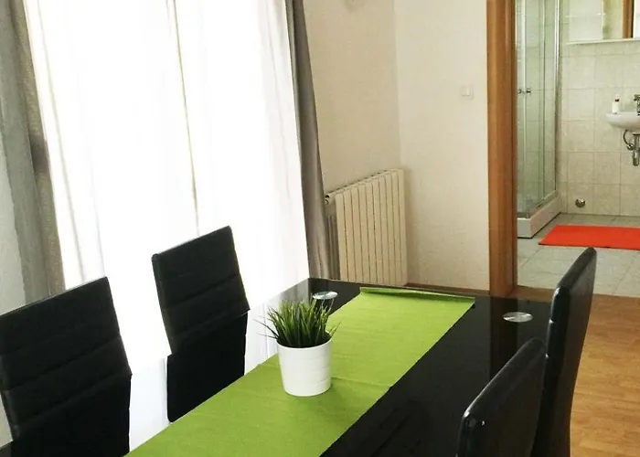 Superior-apartment Mit Einem Schlafzimmer In Strandnaehe By Interhome