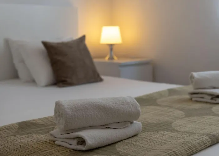 Superior-apartment Mit Einem Schlafzimmer In Strandnaehe By Interhome Apartman Trogir