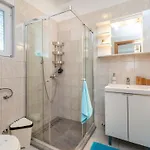 Superior-apartment Mit Einem Schlafzimmer In Strandnaehe By Interhome Appartamento Traù