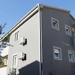 Superior-apartment Mit Einem Schlafzimmer In Strandnaehe By Interhome *